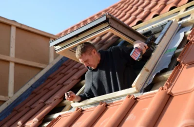 Pose de fenêtres de toit Velux à Sougé
